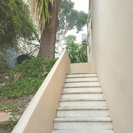 Joli Avec Petit Jardin Apartment