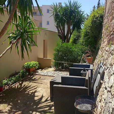 Joli Avec Petit Jardin Apartment
